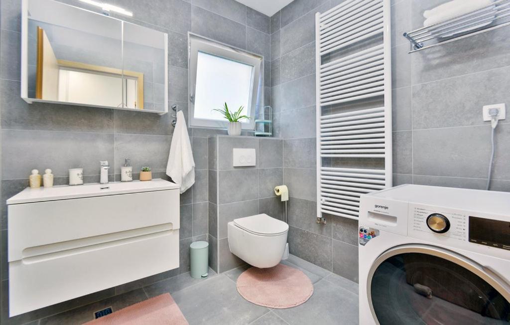 Kalimero Apartman A1 Krizevci Luaran gambar